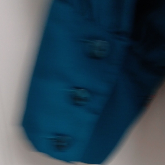 Top - Picture 15 of 16